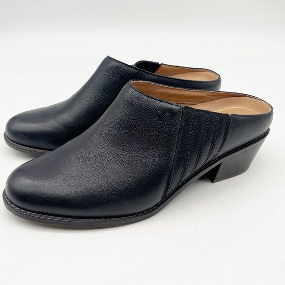 Vionic Nellie Mules 7 - Picture 4 of 8